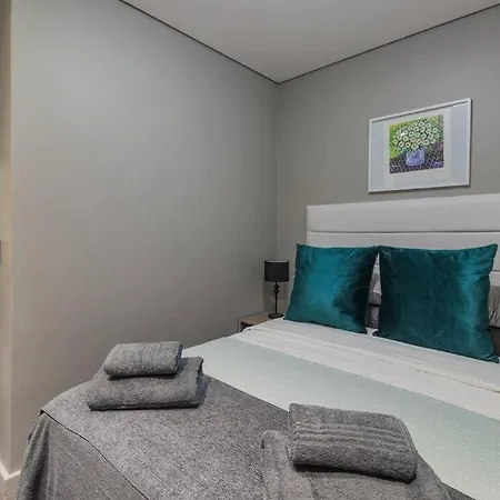Modern Family Flat Andringa Walk Apartment Stellenbosch Exterior photo